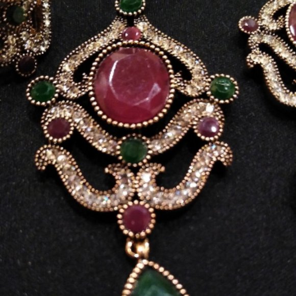 Turkish Jewelry Set - Picture 5 of 6